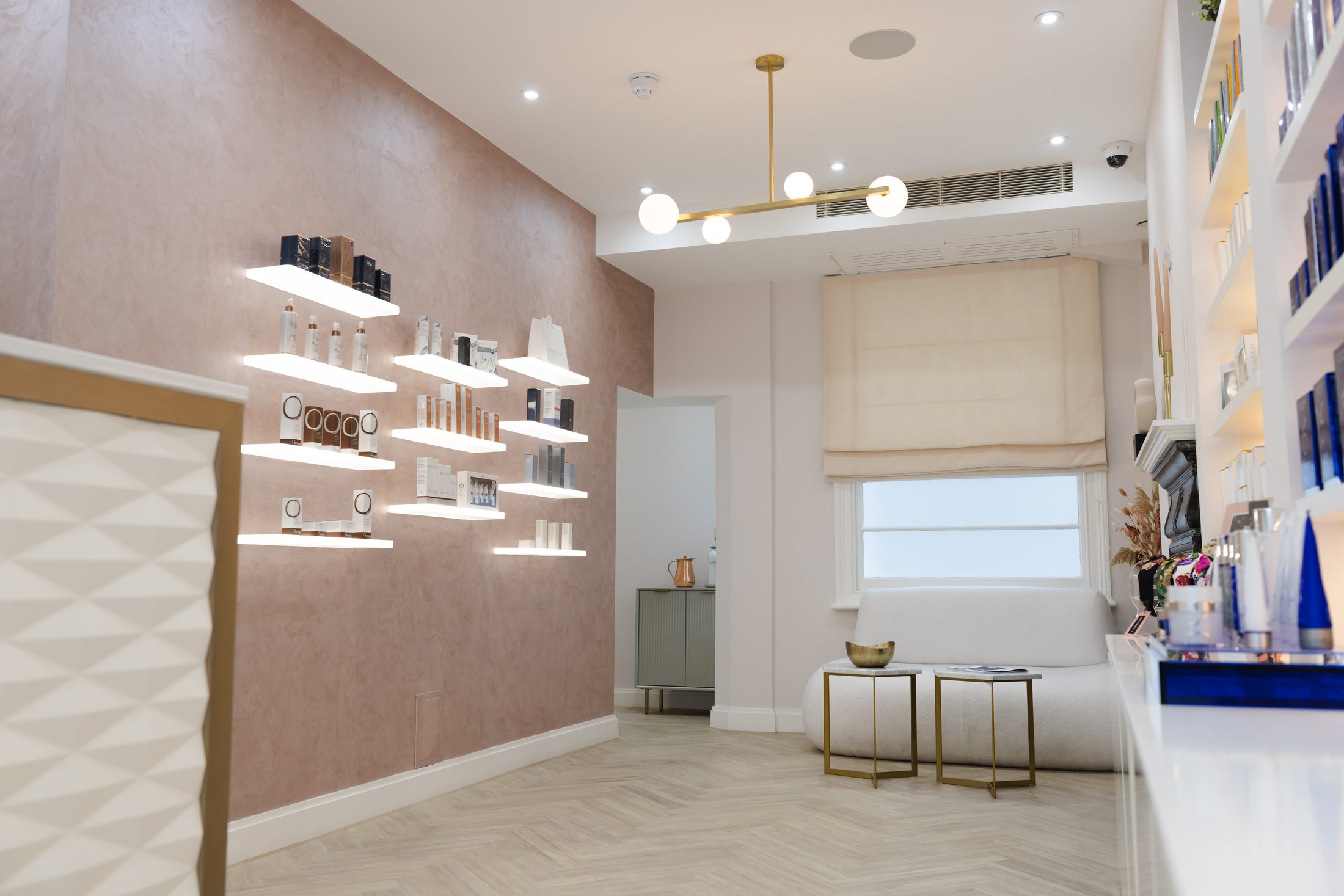 Belgravia finished clinic fit out by J&H Spaces