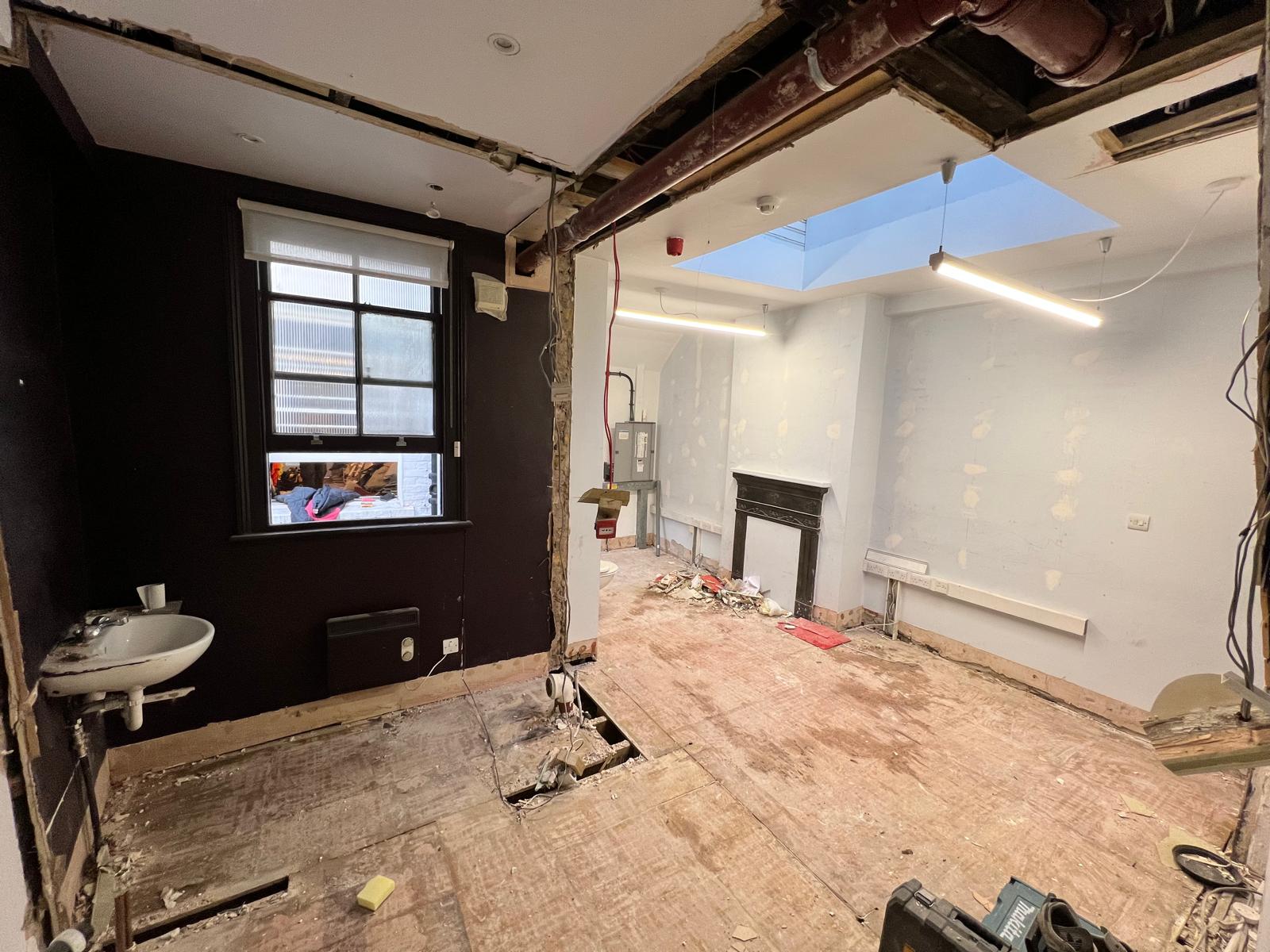 Belgravia clinic refurbishment during works by J&H Spaces