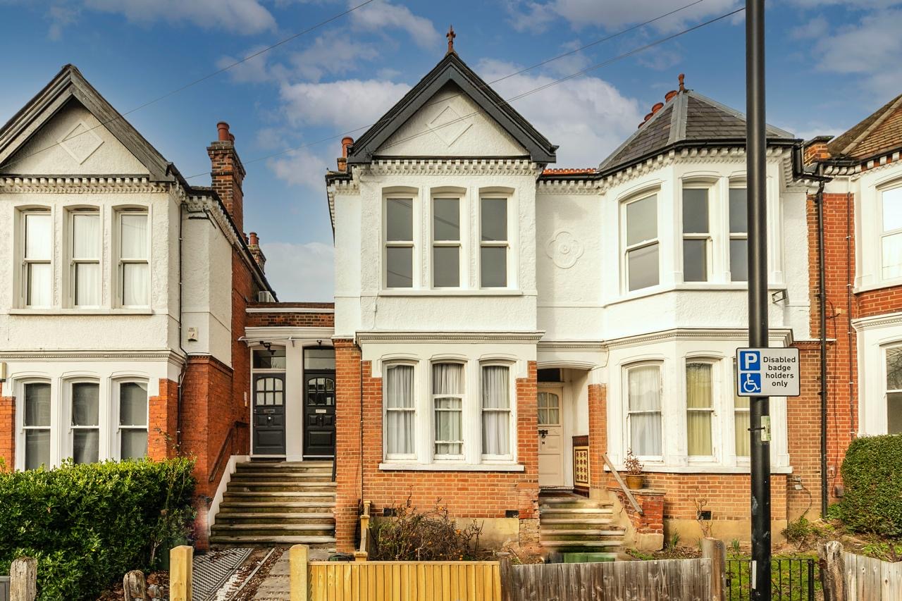South London finished renovation by J&H Spaces